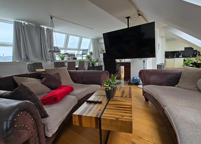 Διαμέρισμα Citypenthousestay With Terrace And Whirlpool Near Center *
