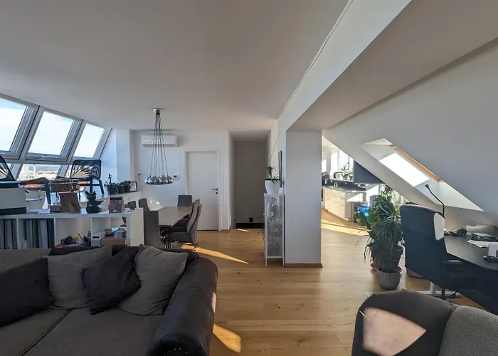 Citypenthousestay With Terrace And Whirlpool Near Center