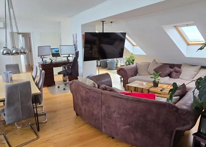 Citypenthousestay With Terrace And Whirlpool Near Center Διαμέρισμα