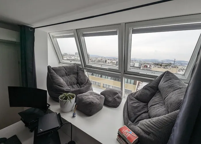 Citypenthousestay With Terrace And Whirlpool Near Center Διαμέρισμα